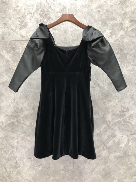 xiaozi western square collar three-quarter sleeve french velvet dress womens autumn european goods new celebrity short skirt 9r, White;black
xiaozi western square collar three-quarter sleeve french velvet dress womens autumn european goods new celebrity short skirt 9r, White;black