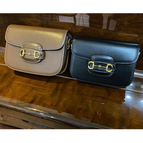 1955 caramel saddle bag womens messenger bag 2020 new genuine leather ladies bags retro small ck horse buckle underarm bag
1955 caramel saddle bag womens messenger bag 2020 new genuine leather ladies bags retro small ck horse buckle underarm bag
