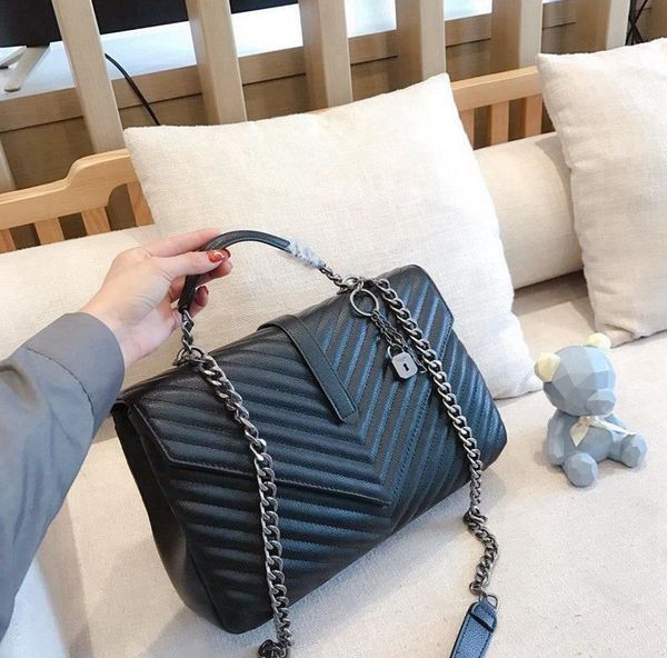 Luxury Brand Leather Shoulder Bag 2021 Fashion Women's Classic Handbags High Quality Crossbody Bags -L2163
Luxury Brand Leather Shoulder Bag 2021 Fashion Women's Classic Handbags High Quality Crossbody Bags -L2163