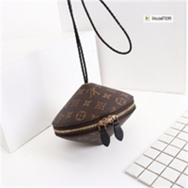 cross brand designer handles luxury wpy2 totes flying saucer shoulder funny bag body m44168 women bags handbags iconic bags bag clutches
cross brand designer handles luxury wpy2 totes flying saucer shoulder funny bag body m44168 women bags handbags iconic bags bag clutches