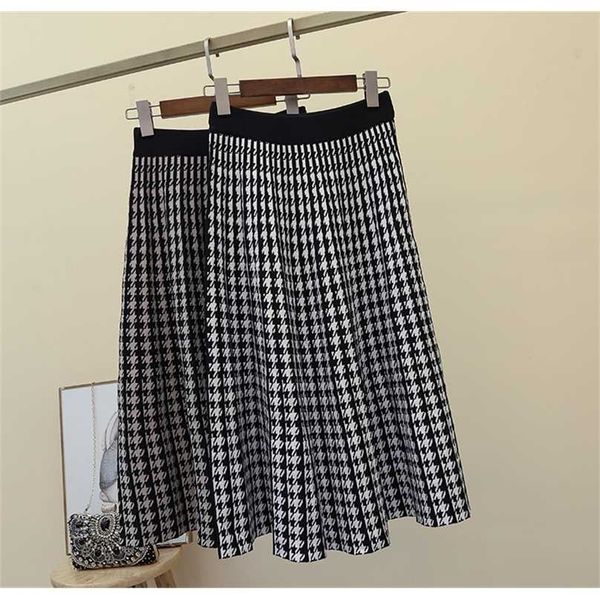 autumn and winter vintage stretch high waisted midi pleated houndstooth printed knitted skirt for women runway skirts 211109, Black
autumn and winter vintage stretch high waisted midi pleated houndstooth printed knitted skirt for women runway skirts 211109, Black
