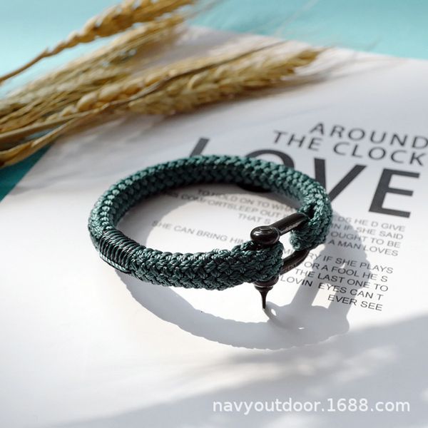 souvenirs hand catenary 2021 dark green rope pure woven fashion brand couple men's and women's bracelet washable
souvenirs hand catenary 2021 dark green rope pure woven fashion brand couple men's and women's bracelet washable