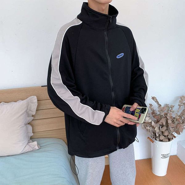 and autumn men's tracksuits winter cardigan casual sweater plush stripe loose coat fashion ins sports baseball uniform, Gray
and autumn men's tracksuits winter cardigan casual sweater plush stripe loose coat fashion ins sports baseball uniform, Gray