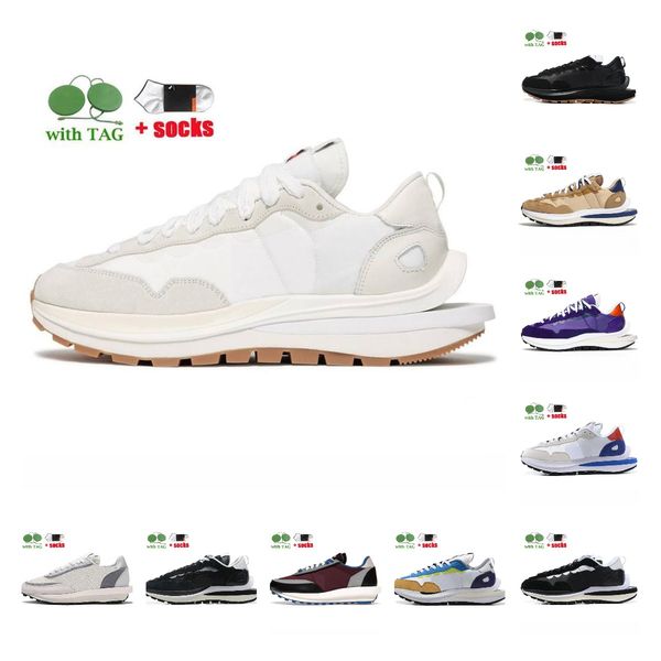 men shoes 2022 new waffle womens mens running shoes black white sail gum fragment blue void clot kiss of death undercover night maroon luxur
men shoes 2022 new waffle womens mens running shoes black white sail gum fragment blue void clot kiss of death undercover night maroon luxur