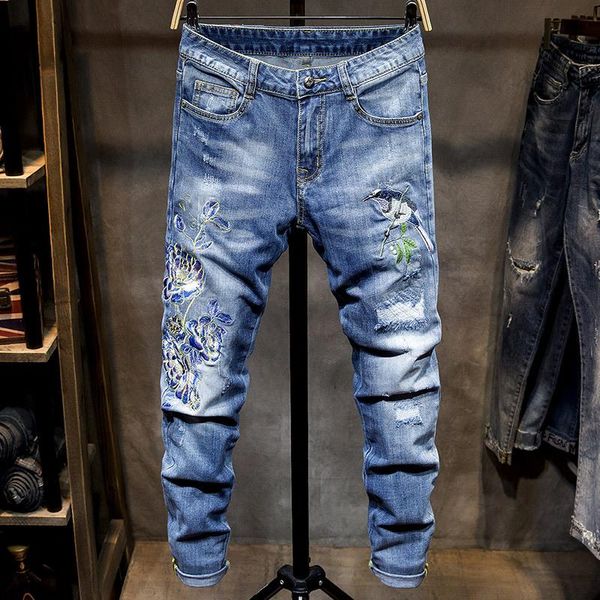 wholesale 2021 fashion casual street teenager ripped jeans men autumn trend korean all-match trousers embroidered beggar pants men's, Blue
wholesale 2021 fashion casual street teenager ripped jeans men autumn trend korean all-match trousers embroidered beggar pants men's, Blue
