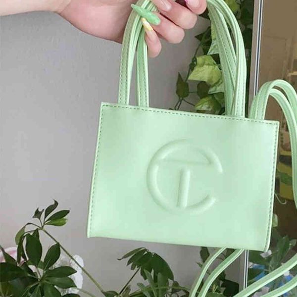 2021 new super cool brand telfar bag medium zipper luxury designer fashion handbag female telfaring crossbody purse for women
2021 new super cool brand telfar bag medium zipper luxury designer fashion handbag female telfaring crossbody purse for women