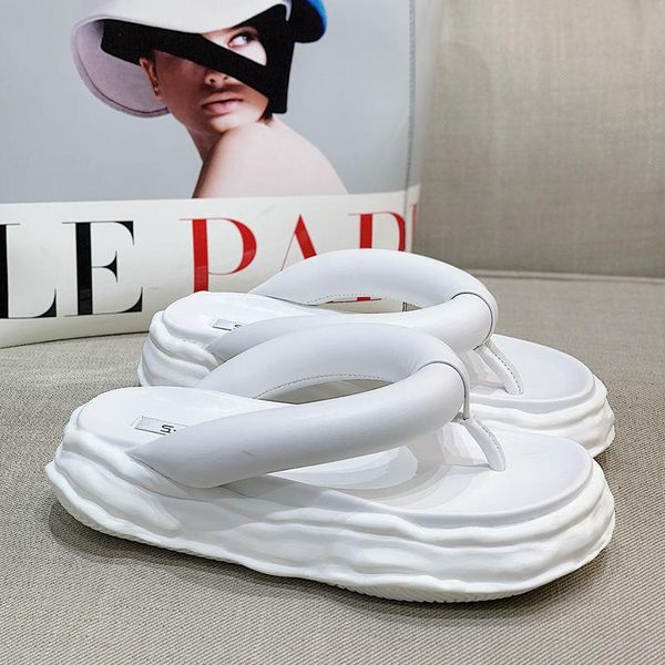 slippers 2021 casual slipper women brand flip flops summer fashion shoes design slope heel platform, Black
slippers 2021 casual slipper women brand flip flops summer fashion shoes design slope heel platform, Black