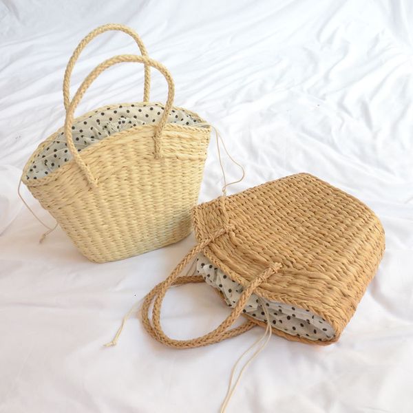 rattan capacity designer wicker bag women 2021 fashion korean women's straw woven portable seaside holiday bag, Black;red
rattan capacity designer wicker bag women 2021 fashion korean women's straw woven portable seaside holiday bag, Black;red