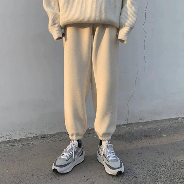 autumn and winter corduroy pants with velvet tie feet fashion men casual haren for s-2xl men's, Black
autumn and winter corduroy pants with velvet tie feet fashion men casual haren for s-2xl men's, Black