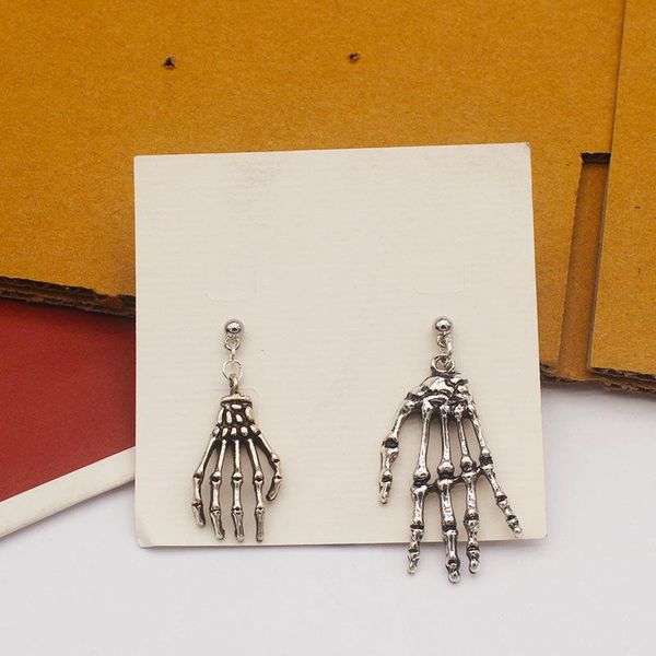 dangle & chandelier trendy vintage skeleton hand shape antique silver plated earrings for women girl retro drop cute earring jewelry
dangle & chandelier trendy vintage skeleton hand shape antique silver plated earrings for women girl retro drop cute earring jewelry