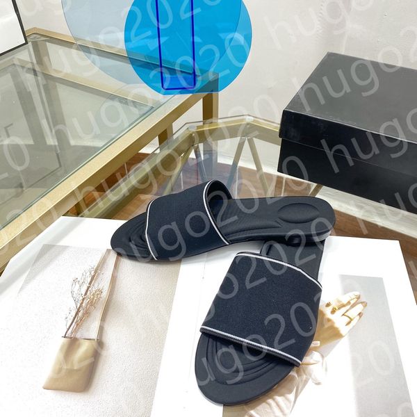 2021 women luxurys designers sandals slippers fashion summer girls beach womens sandal slides flip flops loafers embroidered shoes large wit, Black
2021 women luxurys designers sandals slippers fashion summer girls beach womens sandal slides flip flops loafers embroidered shoes large wit, Black