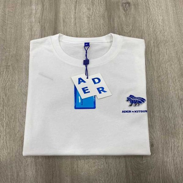 2021 ader kitsune t-shirt men women 1 maison tee three foxes embroidery adererror short sleeve frdu, White
2021 ader kitsune t-shirt men women 1 maison tee three foxes embroidery adererror short sleeve frdu, White