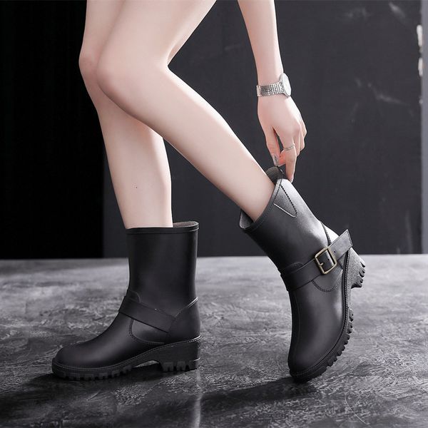 boot women's leisure rainboots low heels, toe shoes with round legs, dmiddle water... medium tube... chaussures shoes... 78u. 77kz, Black
boot women's leisure rainboots low heels, toe shoes with round legs, dmiddle water... medium tube... chaussures shoes... 78u. 77kz, Black