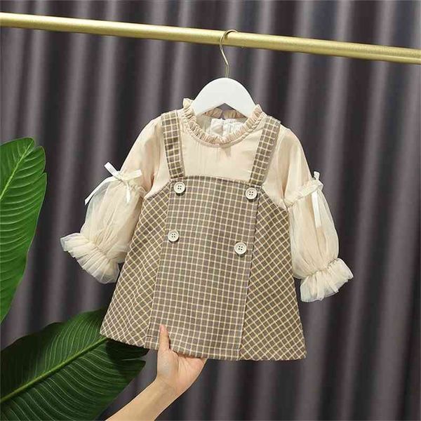 girls plaid dress spring autumn kids clothing baby child british style fake two piece dresses puff sleeve fashion outerwear 210414, Red;yellow
girls plaid dress spring autumn kids clothing baby child british style fake two piece dresses puff sleeve fashion outerwear 210414, Red;yellow
