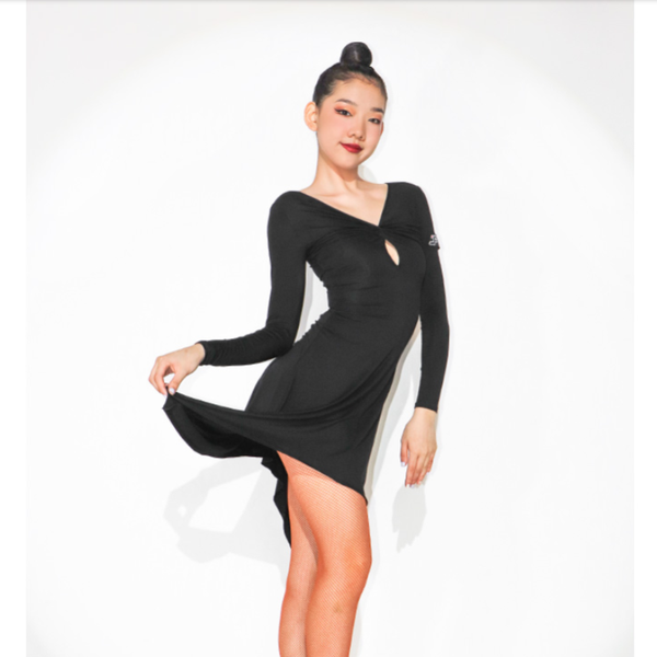 casual dresses autumn fashion women black latin dance dress v-neck ballroom practice dancewear irregular sheth for stage, Black;gray
casual dresses autumn fashion women black latin dance dress v-neck ballroom practice dancewear irregular sheth for stage, Black;gray