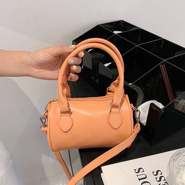 pillow new bag color female simple pure small fresh style mini cylinder portable one shoulder messenger summer ubnfd
pillow new bag color female simple pure small fresh style mini cylinder portable one shoulder messenger summer ubnfd