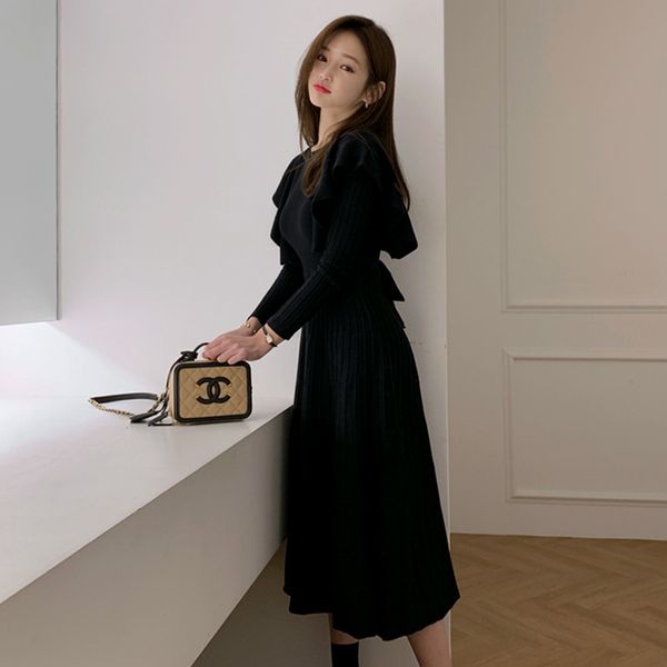 2021smthma 2021 new winter vintage elegant o-neck female thicken knit long dress slim full sleeve ruffles women sweater vestidos, Black;gray
2021smthma 2021 new winter vintage elegant o-neck female thicken knit long dress slim full sleeve ruffles women sweater vestidos, Black;gray