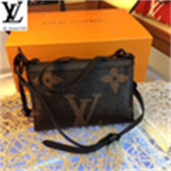 brand designer luxury anvb m54330 brown pattern triangle bag women handbags iconic bags handles shoulder bags totes cross body bag clutc, Red;black
brand designer luxury anvb m54330 brown pattern triangle bag women handbags iconic bags handles shoulder bags totes cross body bag clutc, Red;black