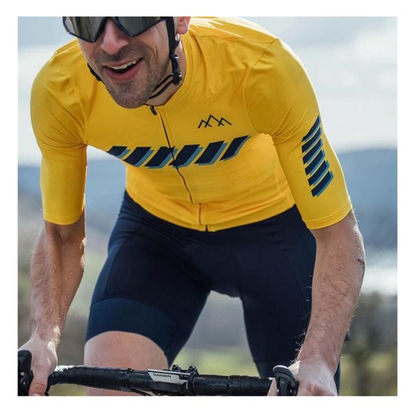 2021bandofclimbers summer road bike men's triathlon one-piece short-sleeved quick-drying sweatshirt, outdoor sportswear prepared racing, Black;blue
2021bandofclimbers summer road bike men's triathlon one-piece short-sleeved quick-drying sweatshirt, outdoor sportswear prepared racing, Black;blue