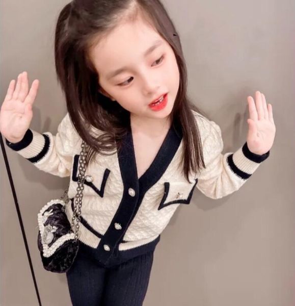 pullover retail 2021 baby girls fashion knitting coat , princess kids elegant sweater cardigan 2-7t, Blue
pullover retail 2021 baby girls fashion knitting coat , princess kids elegant sweater cardigan 2-7t, Blue