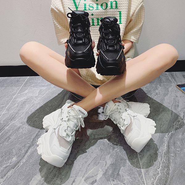 white black sneakers genuine leather women boots ankle shoes autumn winter motorcycle punk platform heel shoes chunky
white black sneakers genuine leather women boots ankle shoes autumn winter motorcycle punk platform heel shoes chunky