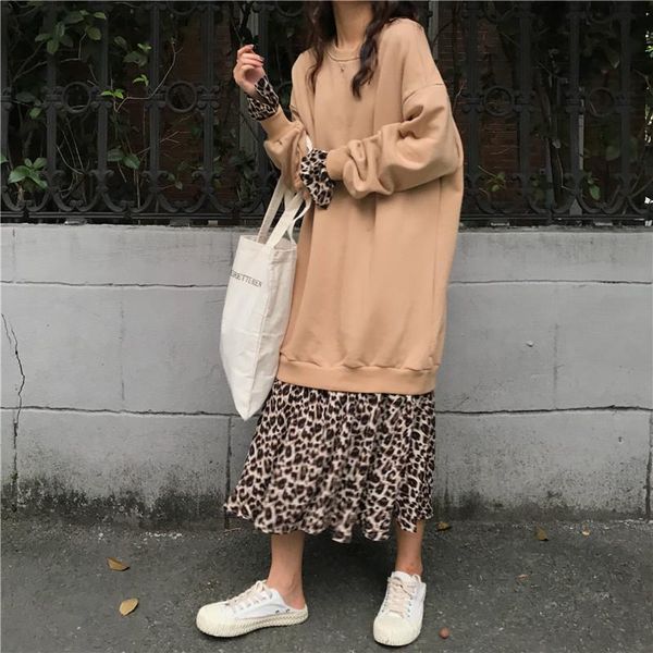 casual dresses moda feminina straight black women's clothing patchwork empire mid-calf o-neck preppy style autumn ins korean, Black;gray
casual dresses moda feminina straight black women's clothing patchwork empire mid-calf o-neck preppy style autumn ins korean, Black;gray