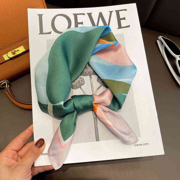 scarves summer thin 53 * 53cm small women's silk versatile abstract decorative square scarf sunscreen shawl scarf, Blue;gray
scarves summer thin 53 * 53cm small women's silk versatile abstract decorative square scarf sunscreen shawl scarf, Blue;gray