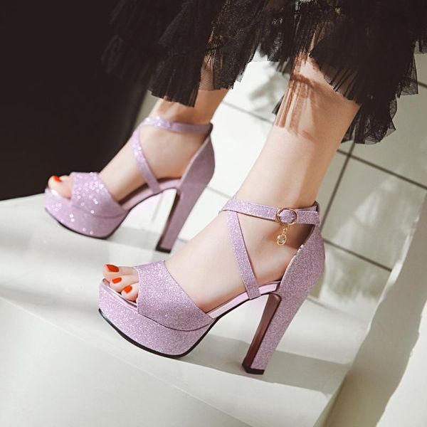 dress shoes high-heeled sandals women's thick-heeled summer style comfortable waterproof platform large size fish mouth 40-43, Black
dress shoes high-heeled sandals women's thick-heeled summer style comfortable waterproof platform large size fish mouth 40-43, Black