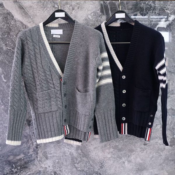 women's jackets men's and women's fashion brand sweaters, v-neck knitted jackets, striped cotton clothes, casual coats, thick, Black;brown
women's jackets men's and women's fashion brand sweaters, v-neck knitted jackets, striped cotton clothes, casual coats, thick, Black;brown