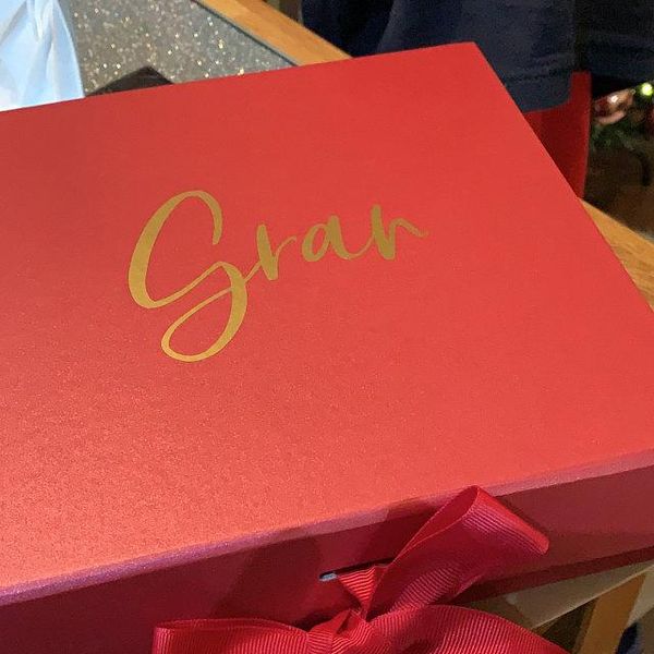 gift wrap custom bridesmaid propsal box wedding name and role bridal party personalised man
gift wrap custom bridesmaid propsal box wedding name and role bridal party personalised man