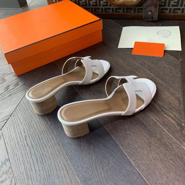 2021 new h slippers with source , fashionable leather high-heeled fairy flip flop, outdoor middle heeled slippers ysj, Black
2021 new h slippers with source , fashionable leather high-heeled fairy flip flop, outdoor middle heeled slippers ysj, Black