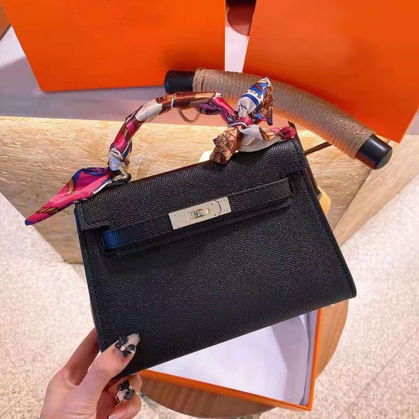 cowhide ladies hand bags luxury designer mini wallet clutch fashion palm pattern handbag with silk scarf wholesale
cowhide ladies hand bags luxury designer mini wallet clutch fashion palm pattern handbag with silk scarf wholesale