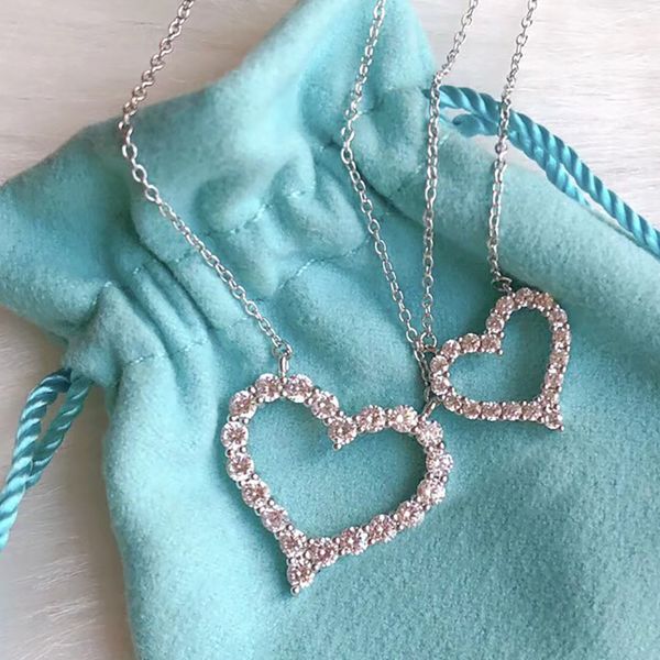 women designers pendant necklaces heart necklace anniversary gift fashion diamonds jewelry with box 2111037xs251p, Silver
women designers pendant necklaces heart necklace anniversary gift fashion diamonds jewelry with box 2111037xs251p, Silver