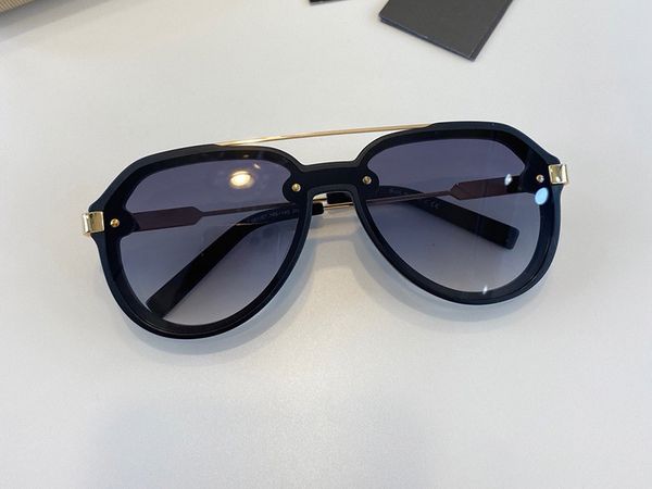 6137 new fashion sunglasses with uv protection for men and women vintage oval frame popular come with case classic sunglasses, White;black
6137 new fashion sunglasses with uv protection for men and women vintage oval frame popular come with case classic sunglasses, White;black