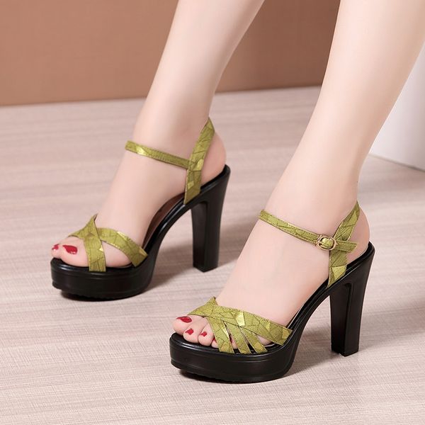 sandals sandlias femininas vero novo 10cm salto alto sapatos plataforma plus size 41 42 43 verdes, Black
sandals sandlias femininas vero novo 10cm salto alto sapatos plataforma plus size 41 42 43 verdes, Black