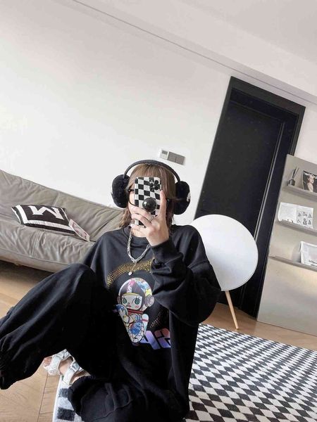brand hoodie tide brand series 21 early autumn new low-key diamond cartoon fashionable printing sweet cool off shoulder loose short sweater, Black
brand hoodie tide brand series 21 early autumn new low-key diamond cartoon fashionable printing sweet cool off shoulder loose short sweater, Black