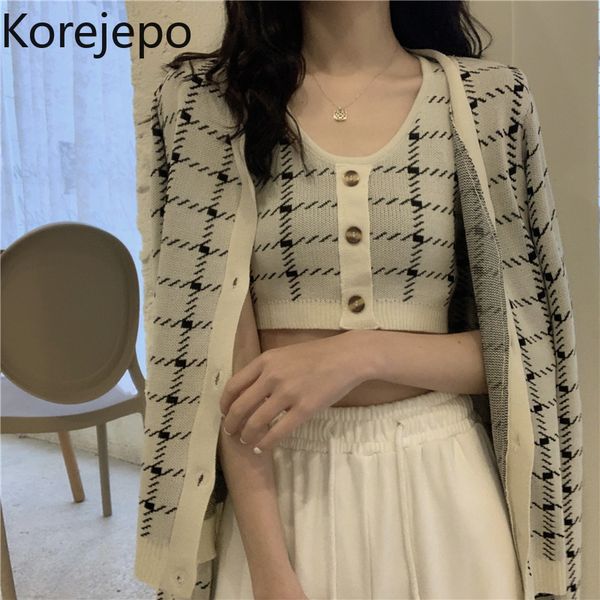 korejepo women sweater 2021 autumn new plaid sweater cardigan jacket knitted sweater long-sleeved outer wear coat two-piece suit, White;black
korejepo women sweater 2021 autumn new plaid sweater cardigan jacket knitted sweater long-sleeved outer wear coat two-piece suit, White;black