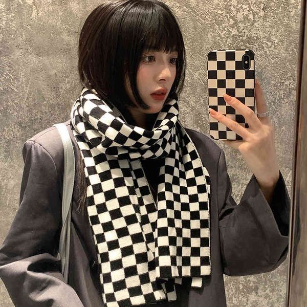scarves 2021 autumn and winter net red checkerboard scarf womens black white plaid korean version versatile warm, Blue;gray
scarves 2021 autumn and winter net red checkerboard scarf womens black white plaid korean version versatile warm, Blue;gray