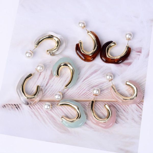 hoop & huggie 2021 simple fashion retro temperament imitation pearls round earrings for women delicate geometric wild jewelry, Golden;silver
hoop & huggie 2021 simple fashion retro temperament imitation pearls round earrings for women delicate geometric wild jewelry, Golden;silver
