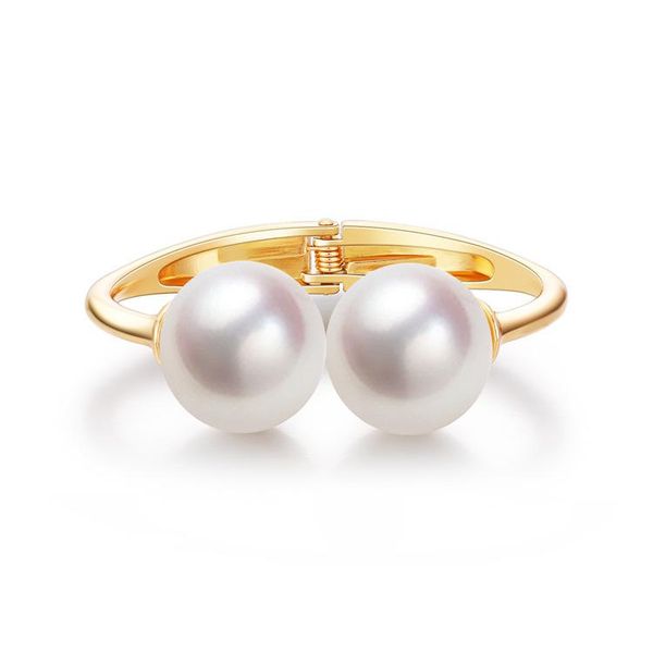 bangle ornapeadia selling wholesale minimalist bracelet for women symmetrical big pearl alloy cuff, Black
bangle ornapeadia selling wholesale minimalist bracelet for women symmetrical big pearl alloy cuff, Black