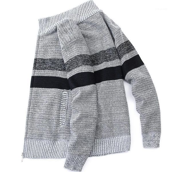 men's jackets autumn and winter sweater cardigan fashionable stripe splicing fleece warm casual jacket coat, Black;brown
men's jackets autumn and winter sweater cardigan fashionable stripe splicing fleece warm casual jacket coat, Black;brown