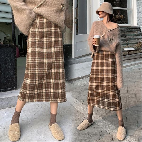 wool plaid button design womens skirt bodycon high waist autumn winter long elegant woolen girl, Black
wool plaid button design womens skirt bodycon high waist autumn winter long elegant woolen girl, Black