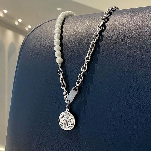 chokers lovoacc unique design metal coin medallion asymmetric imitation pearl pendant necklace for women chunky chain jewelry, Golden;silver
chokers lovoacc unique design metal coin medallion asymmetric imitation pearl pendant necklace for women chunky chain jewelry, Golden;silver