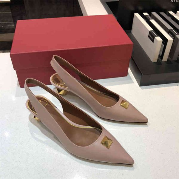 classic rivets sandals middle heel 4.5cm heeled summer sandal shoes dress evening party style women lady fashion designer v3020 xon8, Black
classic rivets sandals middle heel 4.5cm heeled summer sandal shoes dress evening party style women lady fashion designer v3020 xon8, Black