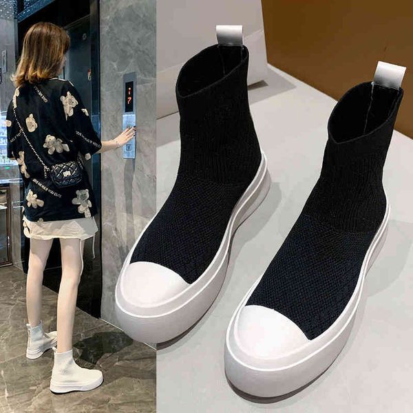 elastic socks shoes women's 2020 autumn breathable net red super fire knitted high letters leisure sports boots tide, Black
elastic socks shoes women's 2020 autumn breathable net red super fire knitted high letters leisure sports boots tide, Black