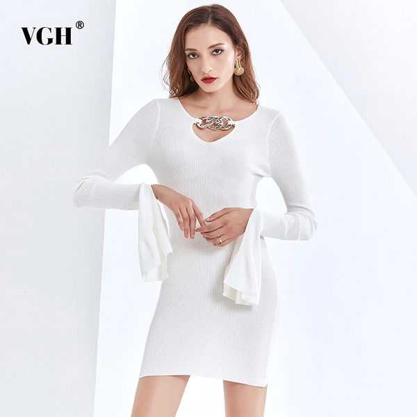 vgh hollow out dress for women v neck long sleeve high waist patchwork chain mini knitted dresses female fashion new tide 210421, Black;gray
vgh hollow out dress for women v neck long sleeve high waist patchwork chain mini knitted dresses female fashion new tide 210421, Black;gray