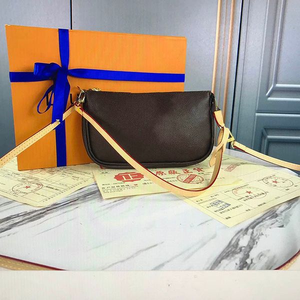 women luxurys designers cross body cosmetic accessory bag wallet fashion classic woman mono tote bags leather shoulder strap purse with box
women luxurys designers cross body cosmetic accessory bag wallet fashion classic woman mono tote bags leather shoulder strap purse with box