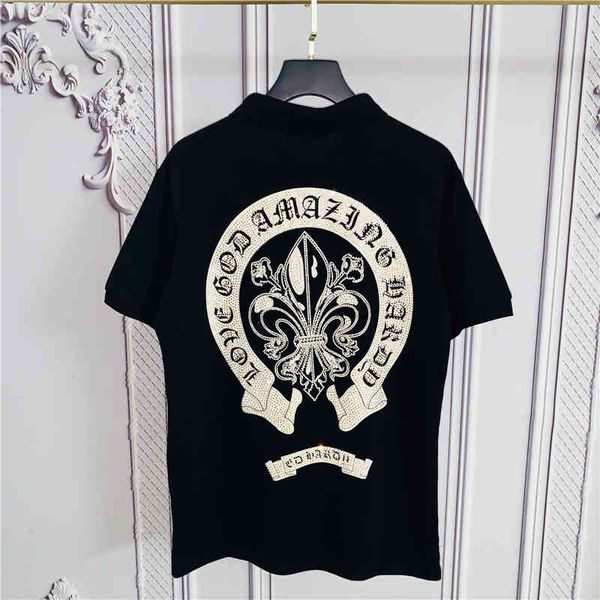 hearts/chrome croosin chao embroidery ed full diamond sanskrit cross big horseshoe polo shirt men's and women's large drill lape, White;black
hearts/chrome croosin chao embroidery ed full diamond sanskrit cross big horseshoe polo shirt men's and women's large drill lape, White;black