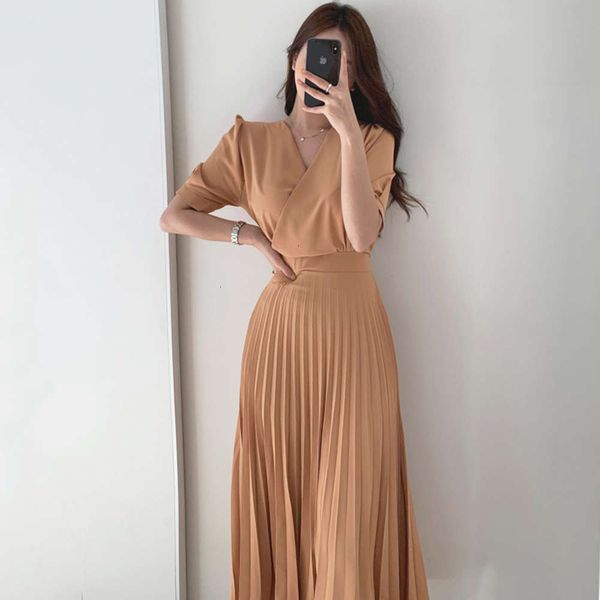 casual dresses dress women clotheselegant light mature wind show thin v-neck cross design waist length short sleeve pleated for imqo, Black;gray
casual dresses dress women clotheselegant light mature wind show thin v-neck cross design waist length short sleeve pleated for imqo, Black;gray