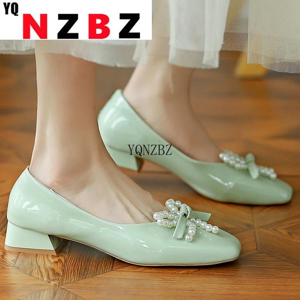 dress shoes 2021 autumn fashion square head women's mid-heel patent leather sweet bowknot pearl set of foot casual, Black
dress shoes 2021 autumn fashion square head women's mid-heel patent leather sweet bowknot pearl set of foot casual, Black